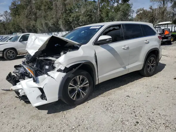 5TDZZRFH3HS199035 2017 TOYOTA HIGHLANDER - Image 1