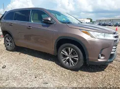 5TDZZRFH3HS203679 2017 TOYOTA HIGHLANDER