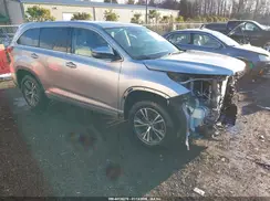5TDZZRFH3HS207960 2017 TOYOTA HIGHLANDER