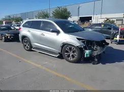 5TDZZRFH3HS234754 2017 TOYOTA HIGHLANDER