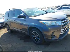 5TDZZRFH3JS250099 2018 TOYOTA HIGHLANDER