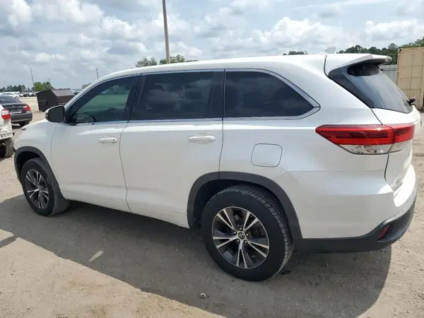 5TDZZRFH3JS263208 2018 TOYOTA HIGHLANDER - Image 2