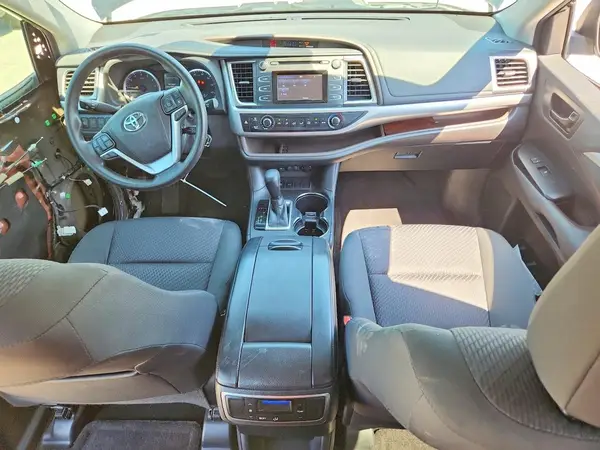 5TDZZRFH3JS272362 2018 TOYOTA HIGHLANDER - Image 8