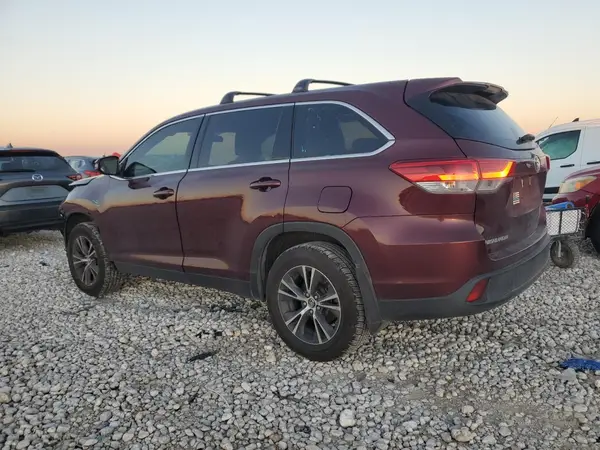 5TDZZRFH3KS293312 2019 TOYOTA HIGHLANDER - Image 2