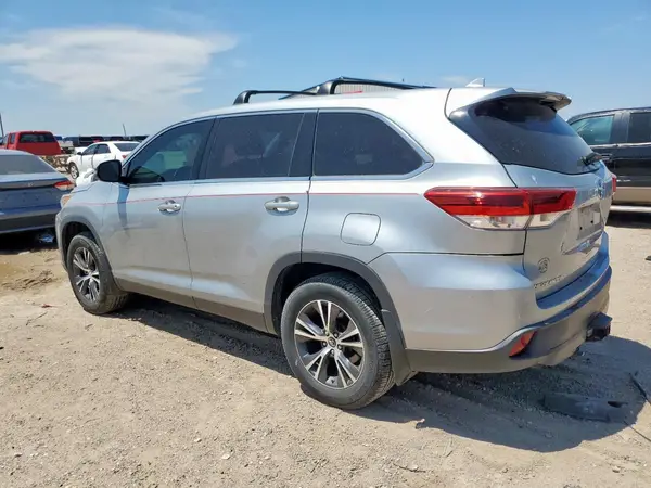 5TDZZRFH3KS323800 2019 TOYOTA HIGHLANDER - Image 2