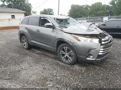 5TDZZRFH3KS341276 2019 TOYOTA HIGHLANDER