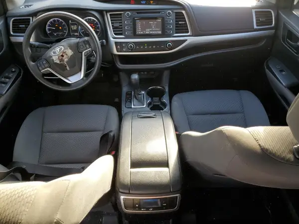 5TDZZRFH3KS350379 2019 TOYOTA HIGHLANDER - Image 8
