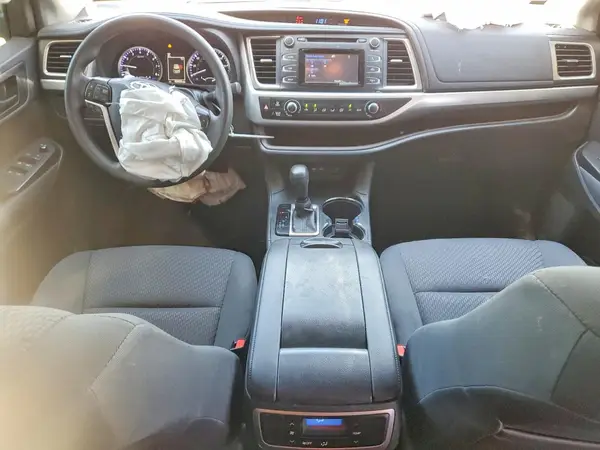 5TDZZRFH3KS350978 2019 TOYOTA HIGHLANDER - Image 8