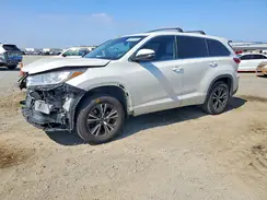 5TDZZRFH4HS213640 2017 TOYOTA HIGHLANDER