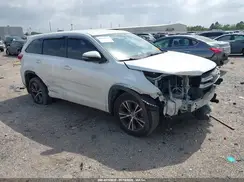 5TDZZRFH4HS217364 2017 TOYOTA HIGHLANDER
