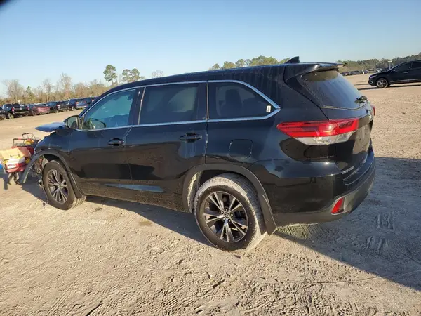 5TDZZRFH4HS233645 2017 TOYOTA HIGHLANDER - Image 2
