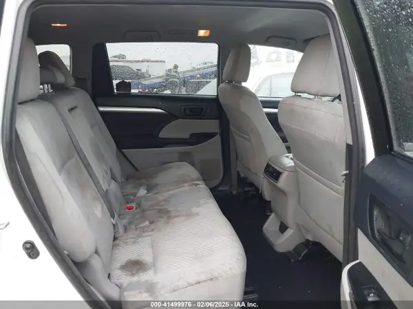 5TDZZRFH4JS260012 2018 TOYOTA HIGHLANDER - Image 8