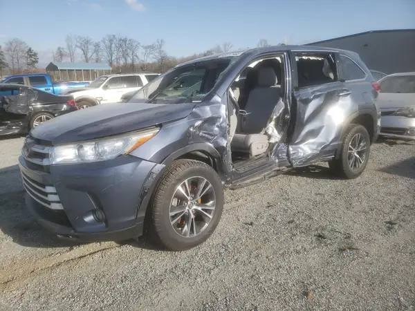 5TDZZRFH4KS306536 2019 TOYOTA HIGHLANDER - Image 1