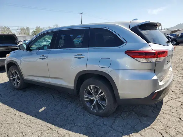 5TDZZRFH4KS309002 2019 TOYOTA HIGHLANDER - Image 2