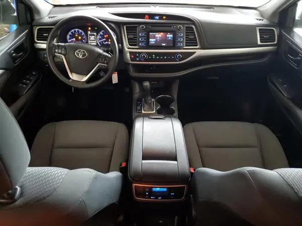5TDZZRFH4KS310635 2019 TOYOTA HIGHLANDER - Image 8