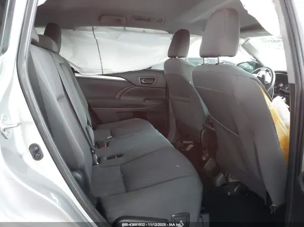 5TDZZRFH4KS314426 2019 TOYOTA HIGHLANDER - Image 8