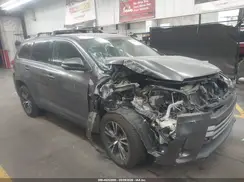 5TDZZRFH4KS333834 2019 TOYOTA HIGHLANDER