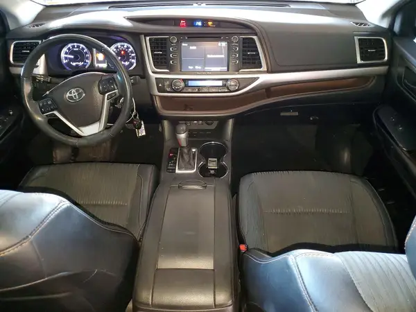 5TDZZRFH4KS342291 2019 TOYOTA HIGHLANDER - Image 8