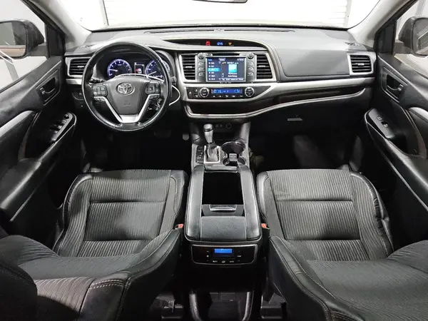 5TDZZRFH5HS209340 2017 TOYOTA HIGHLANDER - Image 8