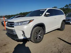 5TDZZRFH5HS219625 2017 TOYOTA HIGHLANDER