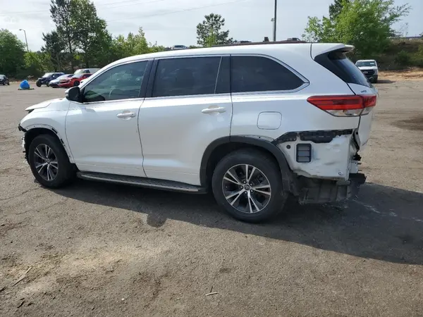 5TDZZRFH5HS227014 2017 TOYOTA HIGHLANDER - Image 2