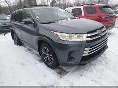 5TDZZRFH5JS238813 2018 TOYOTA HIGHLANDER