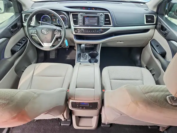 5TDZZRFH5JS250752 2018 TOYOTA HIGHLANDER - Image 8