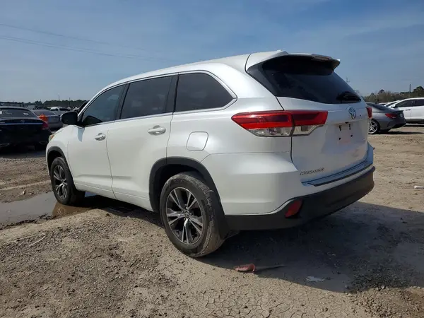 5TDZZRFH5JS283668 2018 TOYOTA HIGHLANDER - Image 2