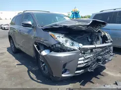 5TDZZRFH5JS289079 2018 TOYOTA HIGHLANDER