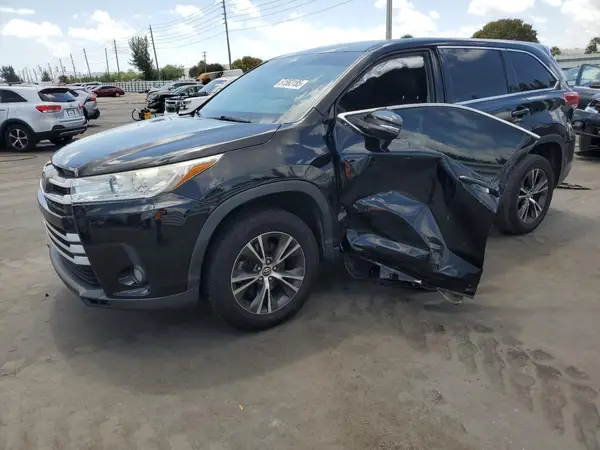 5TDZZRFH5KS292582 2019 TOYOTA HIGHLANDER - Image 1