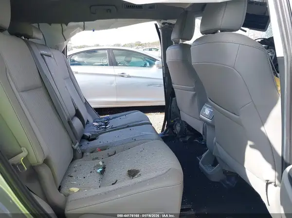 5TDZZRFH5KS300650 2019 TOYOTA HIGHLANDER - Image 8