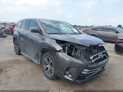 5TDZZRFH5KS306366 2019 TOYOTA HIGHLANDER