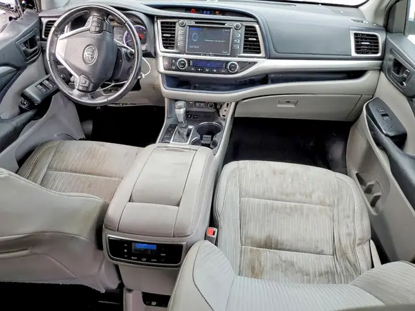 5TDZZRFH5KS306741 2019 TOYOTA HIGHLANDER - Image 8