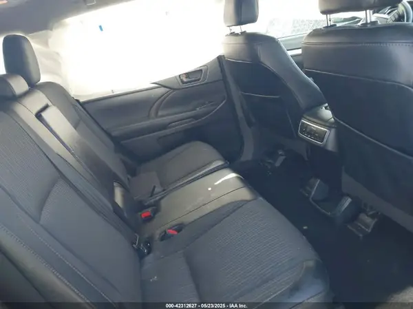 5TDZZRFH5KS310725 2019 TOYOTA HIGHLANDER - Image 8