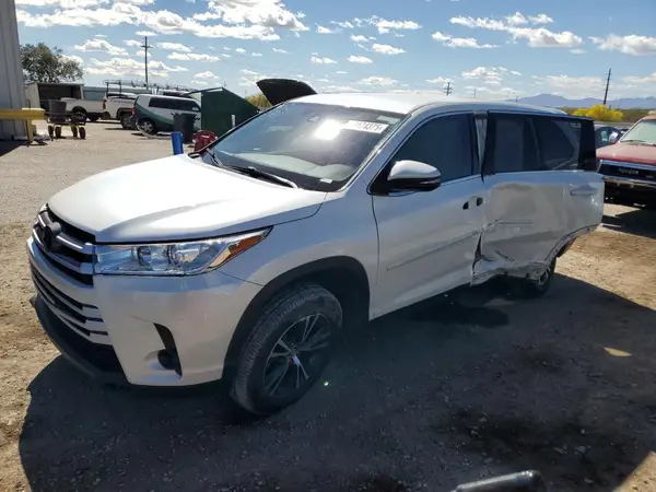 5TDZZRFH5KS324236 2019 TOYOTA HIGHLANDER - Image 1