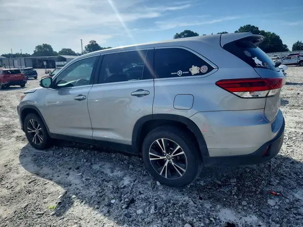 5TDZZRFH5KS325810 2019 TOYOTA HIGHLANDER - Image 2
