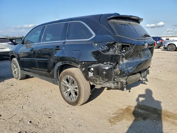 5TDZZRFH5KS360279 2019 TOYOTA HIGHLANDER - Image 2