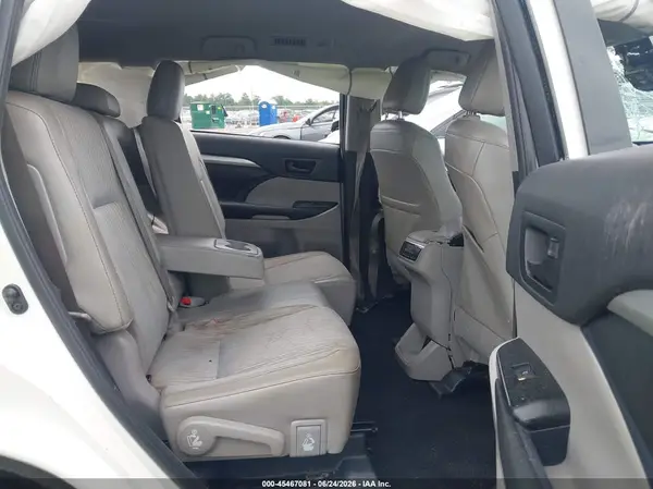 5TDZZRFH5KS361013 2019 TOYOTA HIGHLANDER - Image 8
