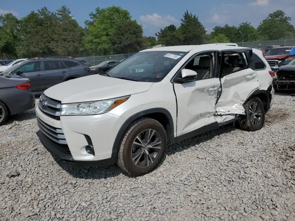 5TDZZRFH5KS366695 2019 TOYOTA HIGHLANDER - Image 1