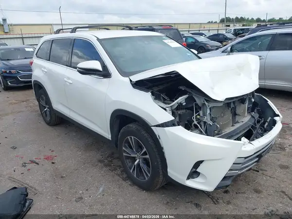 5TDZZRFH5KS368608 2019 TOYOTA HIGHLANDER - Image 1