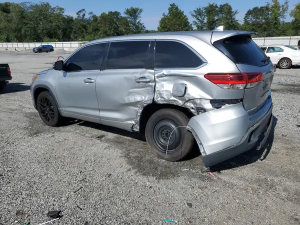 5TDZZRFH6HS192001 2017 TOYOTA HIGHLANDER - Image 2