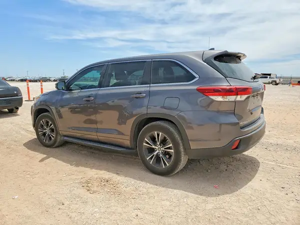 5TDZZRFH6JS236679 2018 TOYOTA HIGHLANDER - Image 2