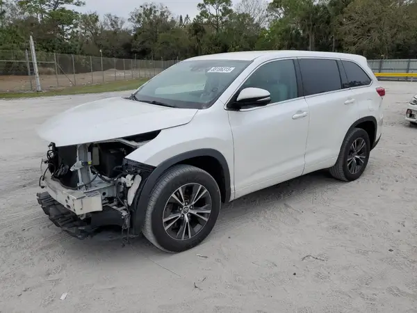 5TDZZRFH6JS237895 2018 TOYOTA HIGHLANDER - Image 1