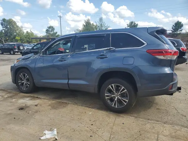 5TDZZRFH6JS241512 2018 TOYOTA HIGHLANDER - Image 2