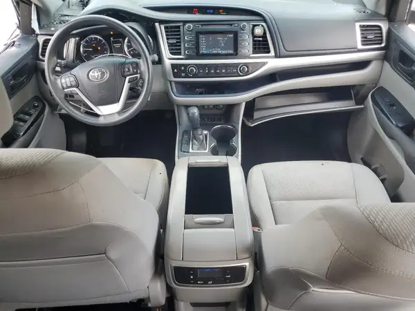 5TDZZRFH6JS241512 2018 TOYOTA HIGHLANDER - Image 8