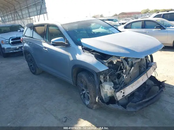 5TDZZRFH6JS249884 2018 TOYOTA HIGHLANDER - Image 1
