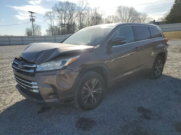 5TDZZRFH6JS288376 2018 TOYOTA HIGHLANDER - Image 1