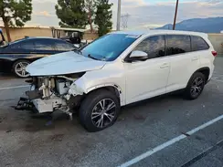5TDZZRFH6KS303394 2019 TOYOTA HIGHLANDER