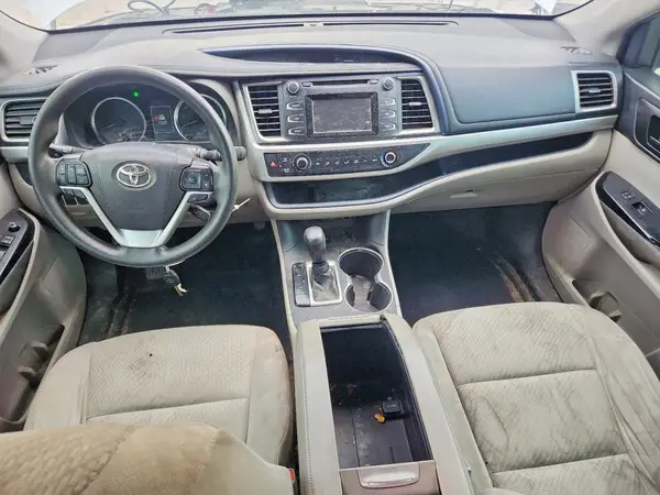 5TDZZRFH6KS306635 2019 TOYOTA HIGHLANDER - Image 8