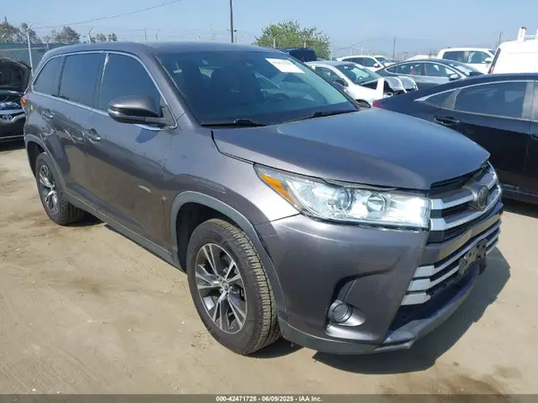 5TDZZRFH6KS311902 2019 TOYOTA HIGHLANDER - Image 1